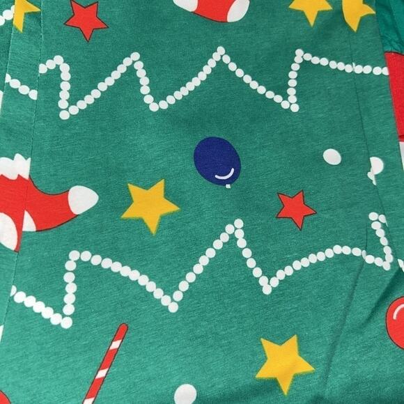 Woman’s Holiday Pajama Set Christmas Tree Large - Picture 6 of 6